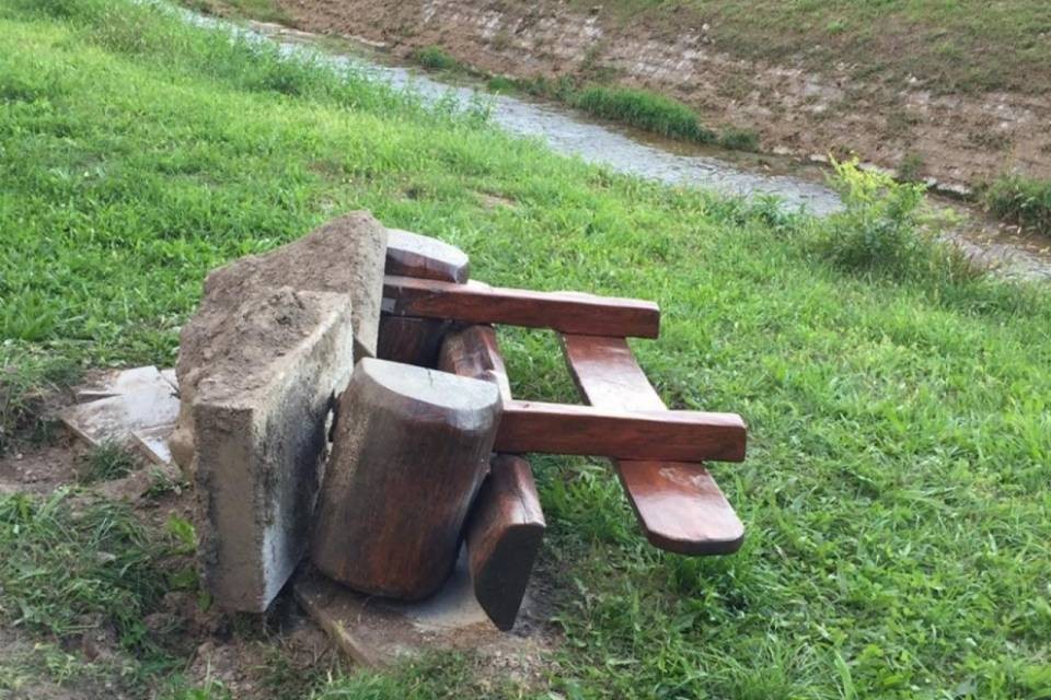 Vandalismi alla sagra, Romano: "Imbecilli!"