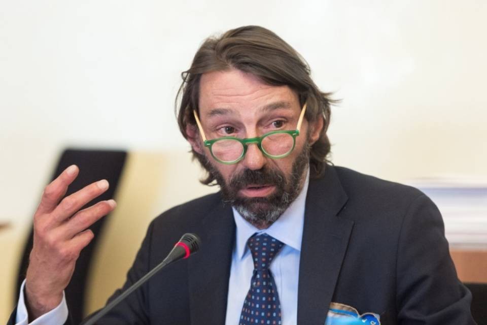 Foletti: "Una zona rossa potrebbe essere l'unica soluzione"