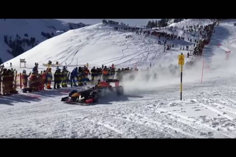 Red Bull porta la F1 sulla neve
