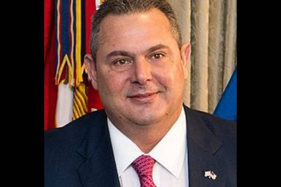 Macedonia indigesta: si dimette ministro difesa greco