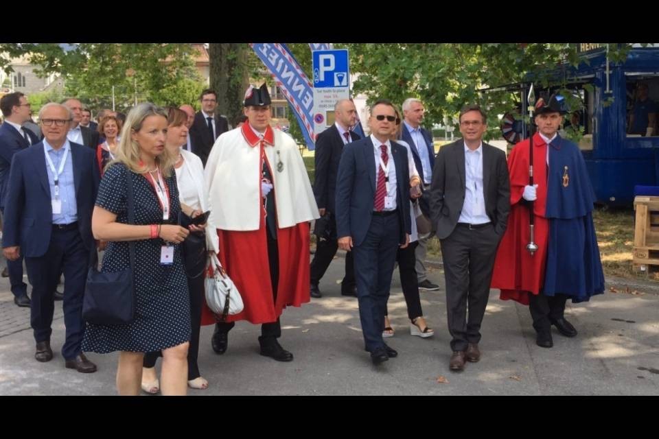 Le delegazione ticinese raggiunge Vevey