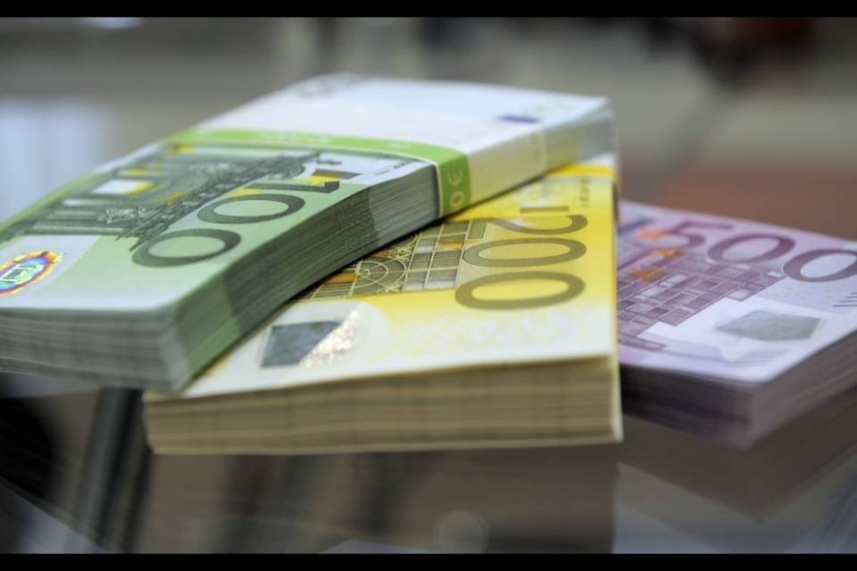 Donna svizzera ritrova 25mila euro