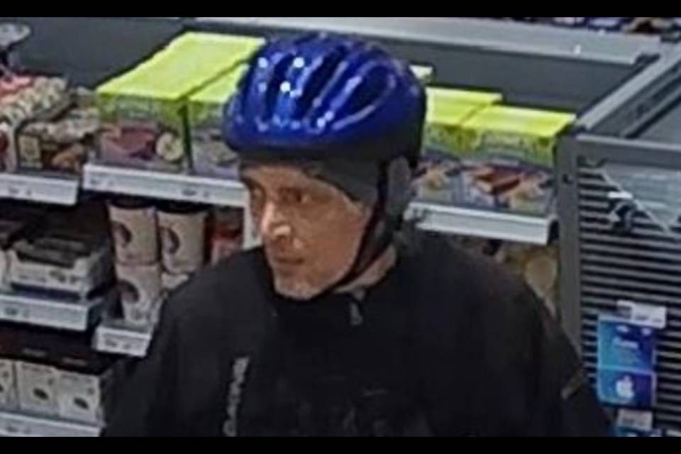 Si cerca il rapinatore-ciclista