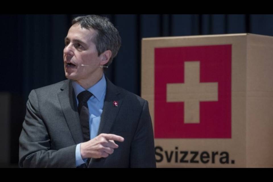 Cassis: "Non dirò mai prima la Svizzera"