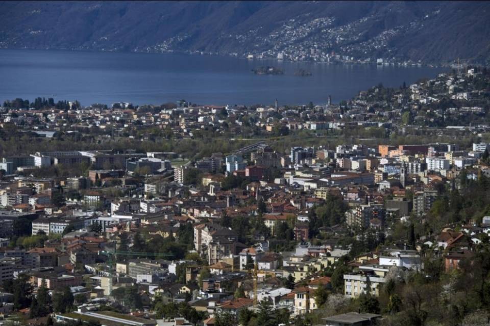 Ascona: lavori fra due rotonde