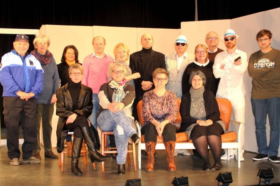La compagnia Il Grappolo di Tenero presenta “La neve di zio Anselmo"
