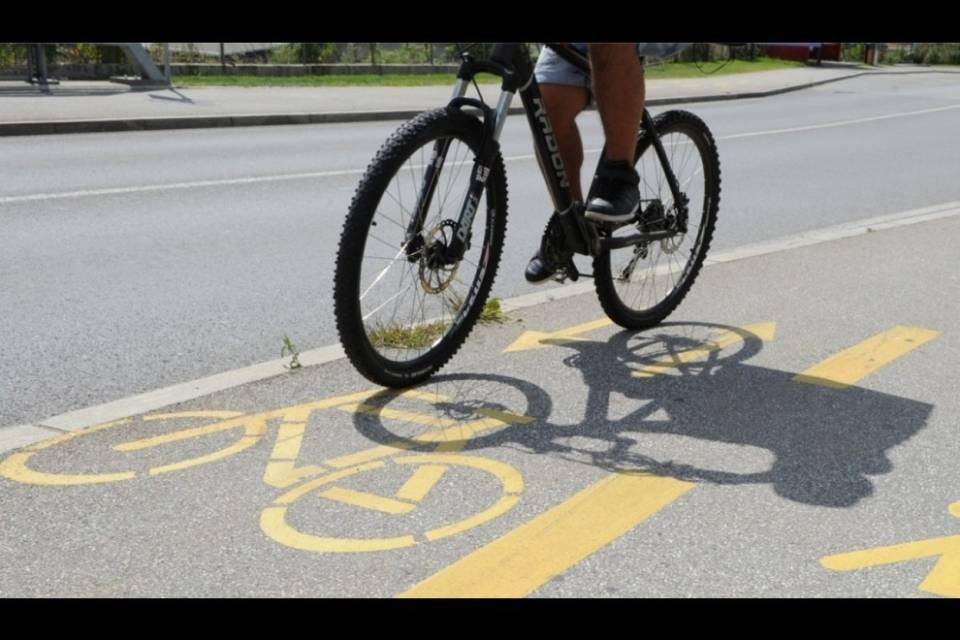 Ciclista si ferisce ad Ascona