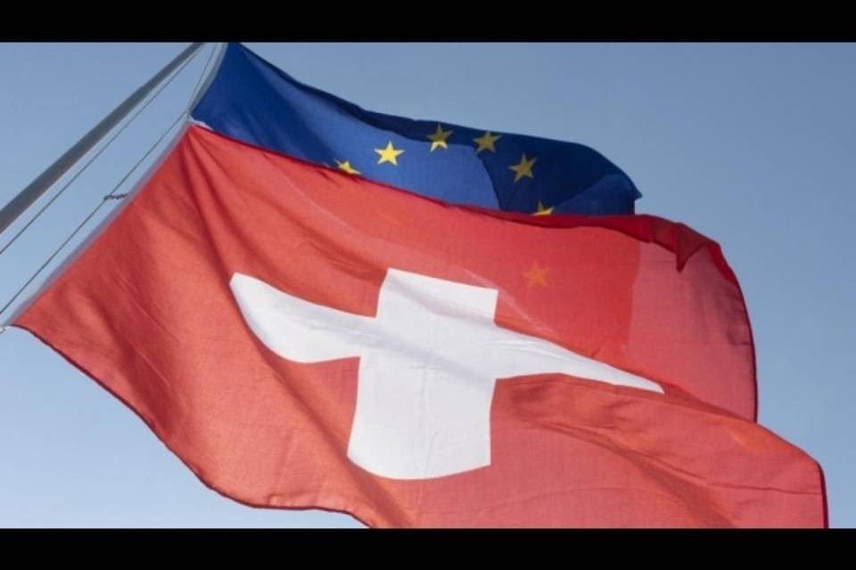Bilaterali? Gli svizzeri vogliono salvarli