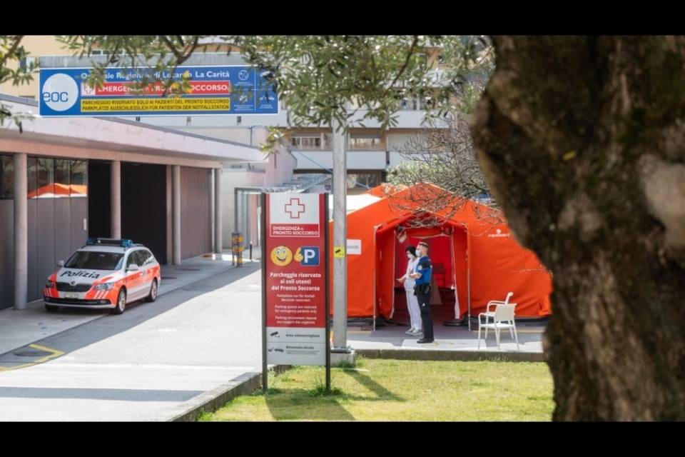 10 nuovi contagi e un decesso in Ticino