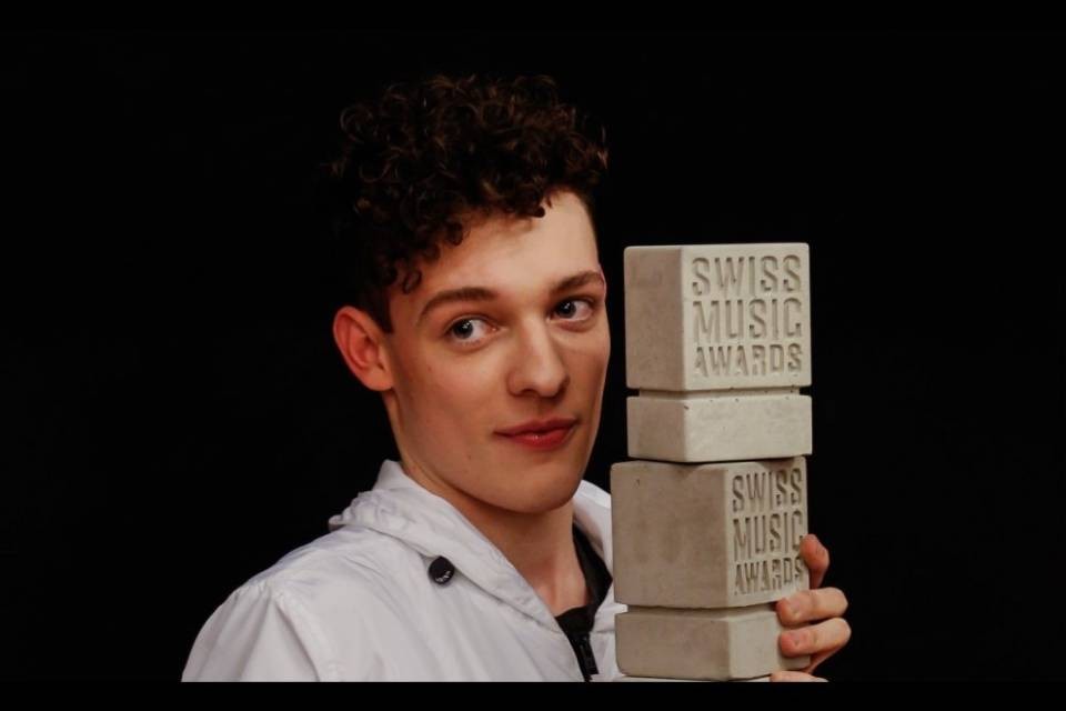 Nemo stravince agli Swiss Music Awards 2018