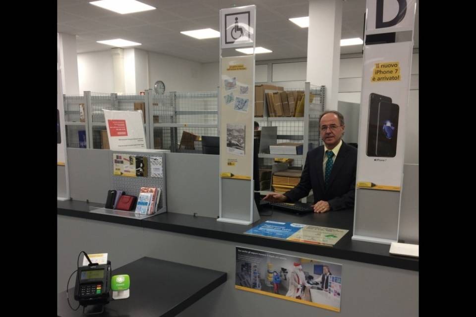 Inaugurato il nuovo ufficio postale di Tenero