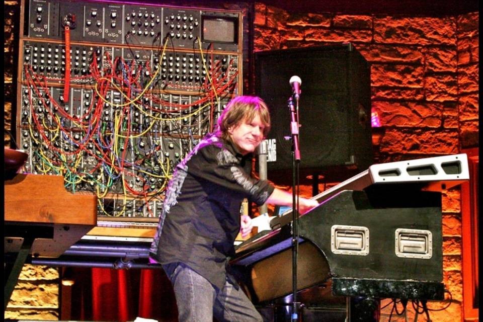 Keith Emerson si è suicidato: "Non riusciva più a suonare"