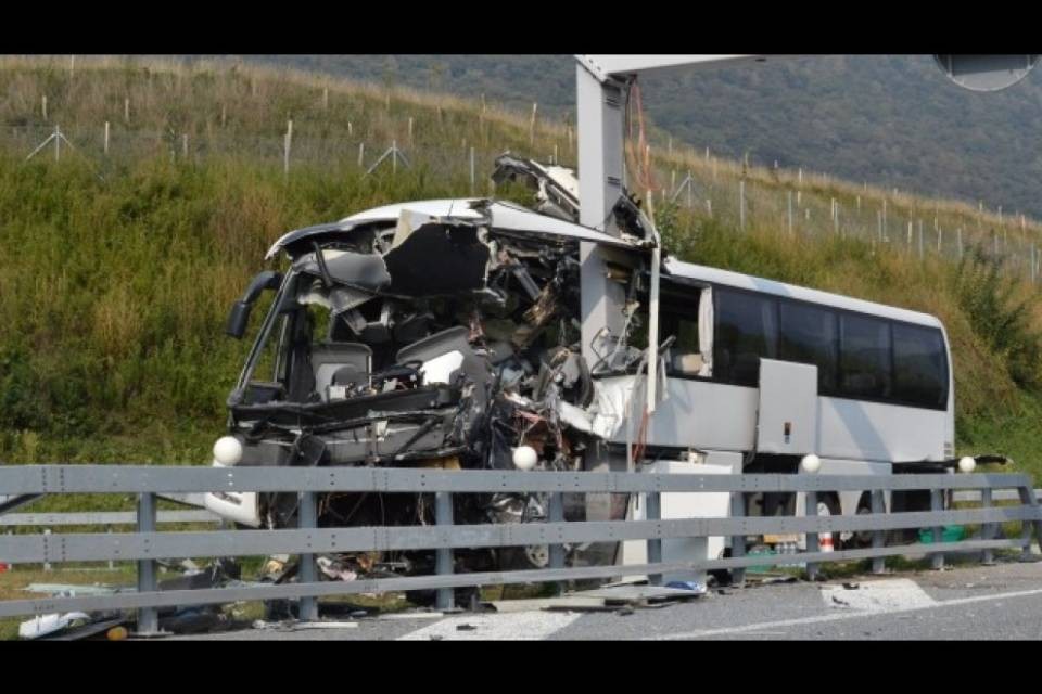 Incidente di Sigirino, ancora 4 in ospedale