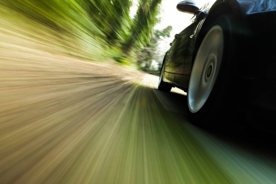 Rally clandestino sull'A2, tre fermi nel Sopraceneri
