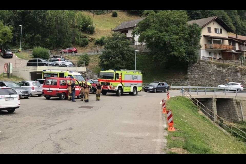 Faido, fulmine causa un incendio boschivo