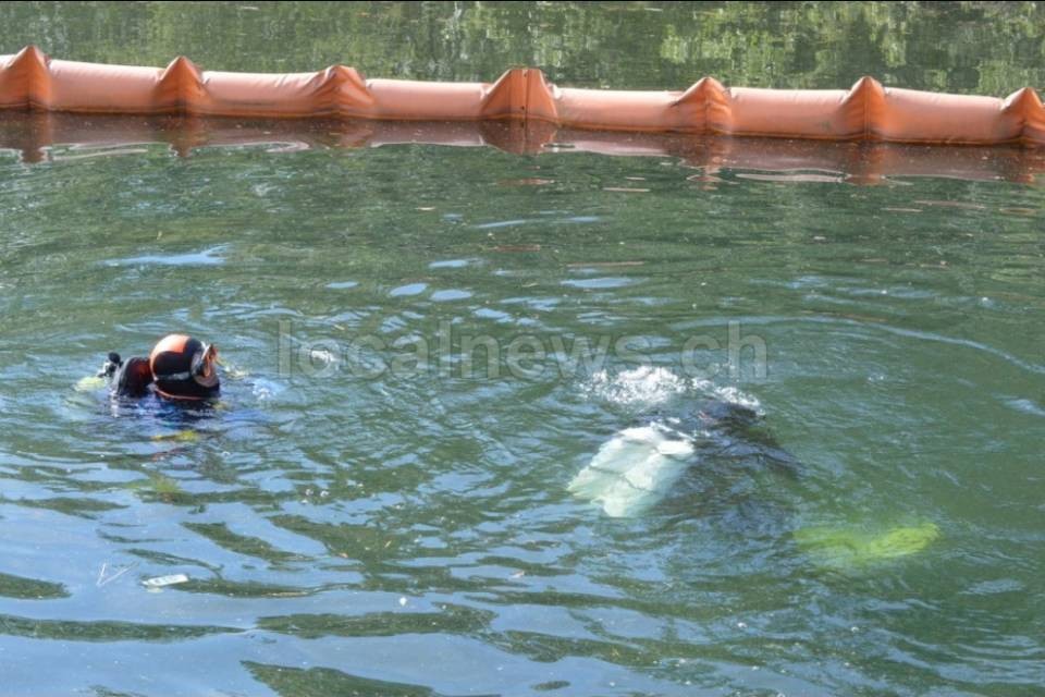 Auto finisce nel Lago Verbano, uomo in pericolo di vita