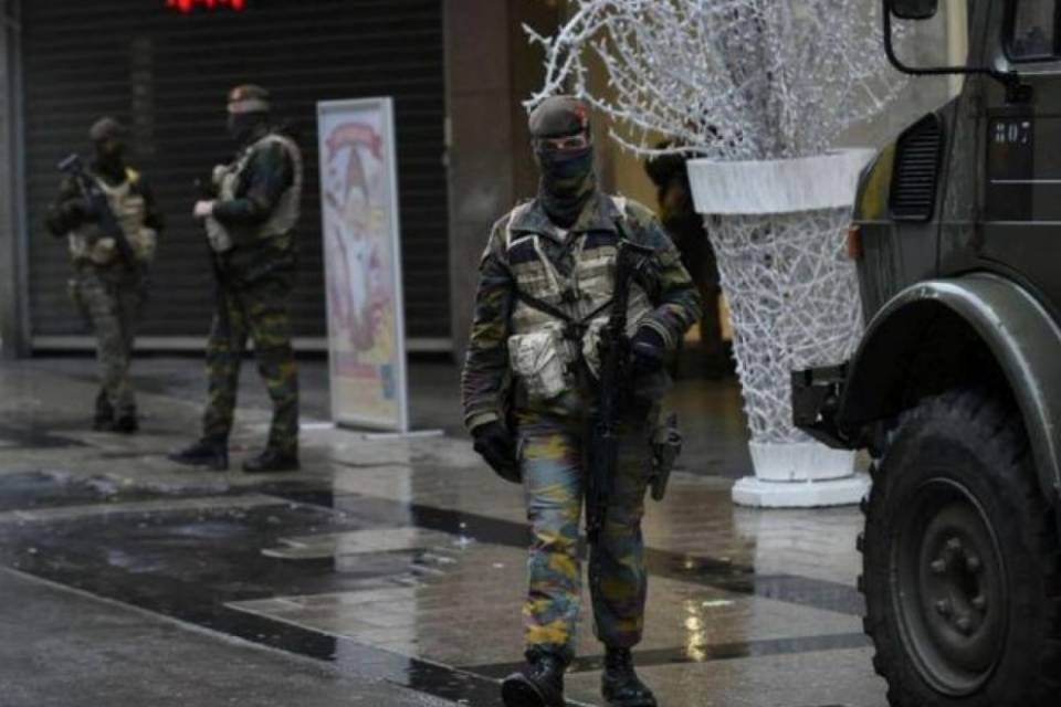Bruxelles, 6 arresti