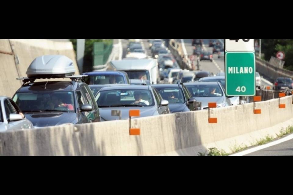 Tre giovani ticinesi feriti a Como