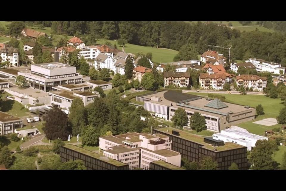Professori in prima classe, l'Università fa mea culpa