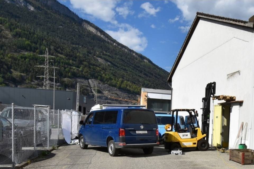 75enne muore a Coira cadendo da due metri di altezza