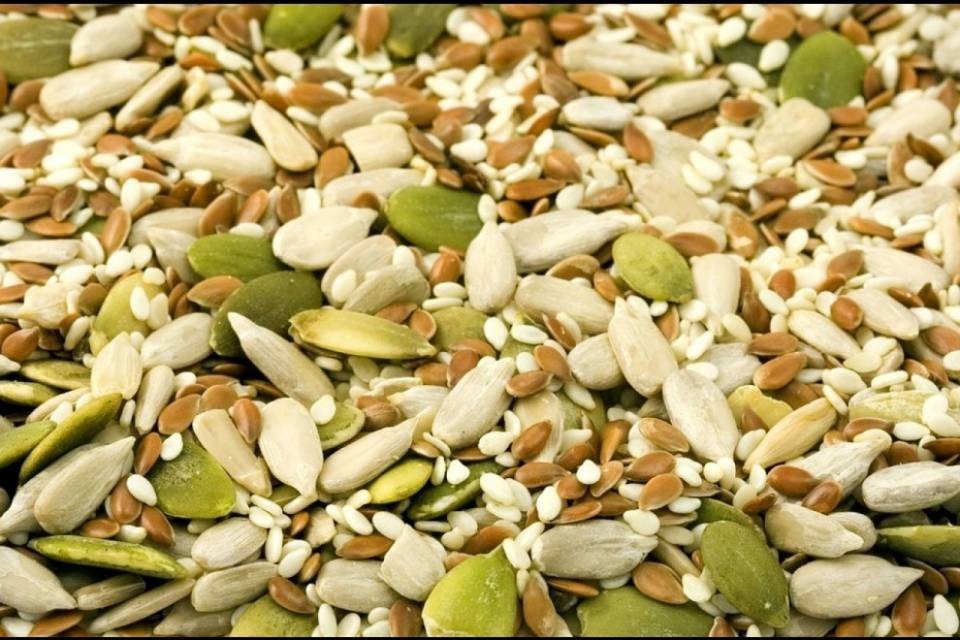 Semi e frutta a guscio, gli alleati della salute