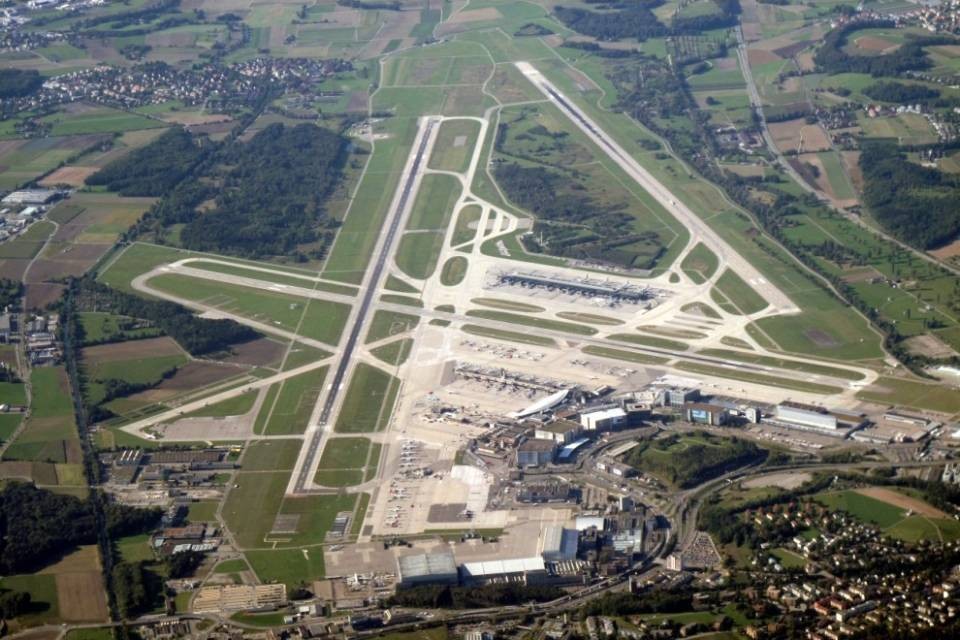Aeroporto di Zurigo, sequestrati 40kg di droga in 6 mesi