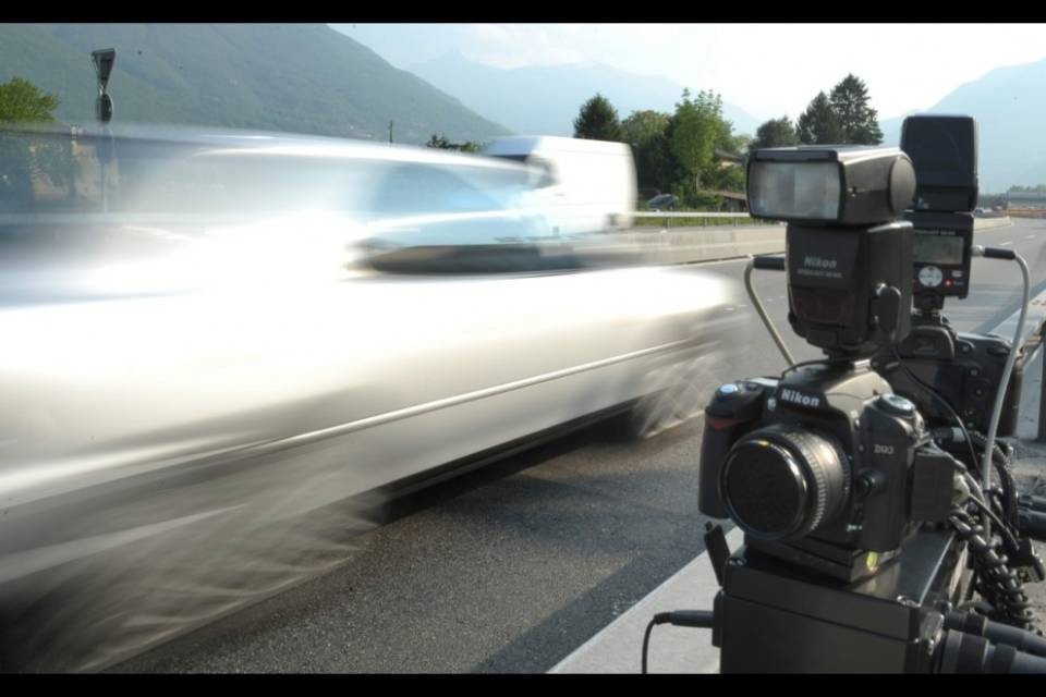 22enne arrestato dopo inseguimento a 150 km/h