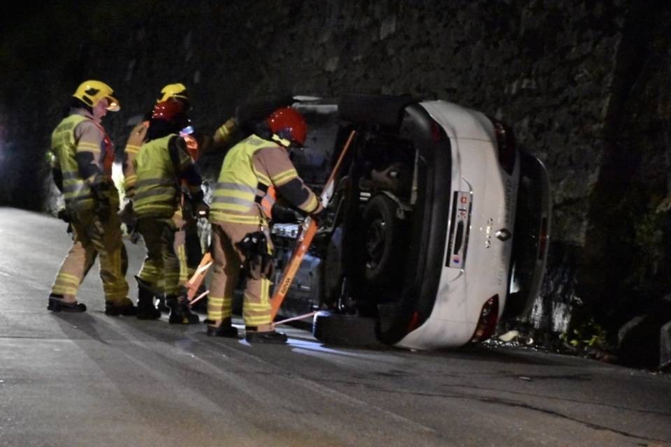 Due auto si scontrano a Giubiasco, un ferito serio