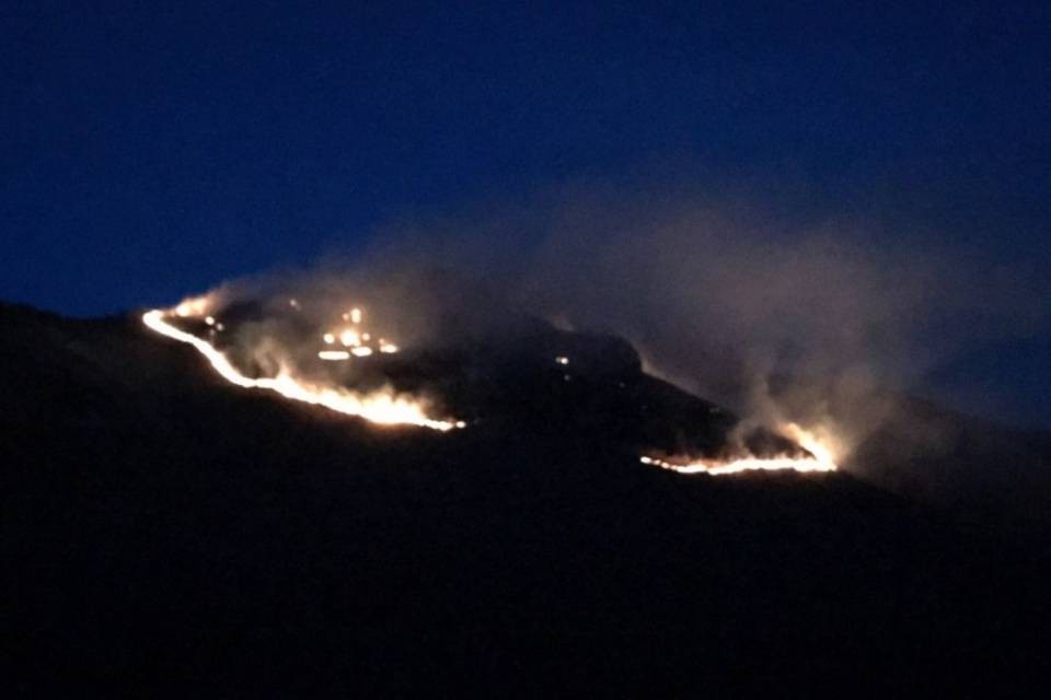 Incendio sopra Isone