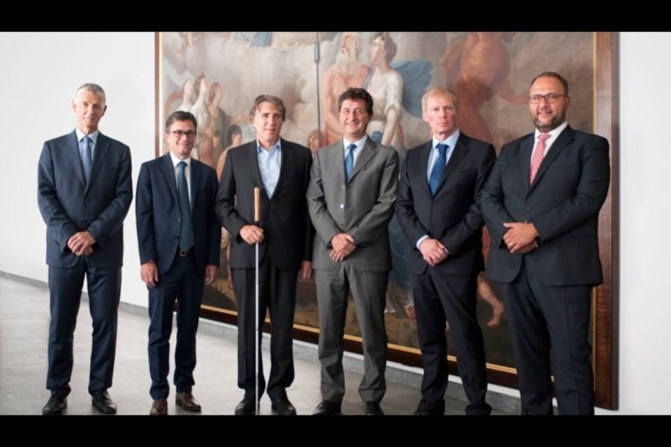 Dietrofront sulle espulsioni!