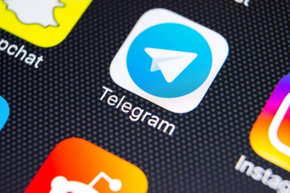 Editori all'attcco dei giornali gratis su Telegram