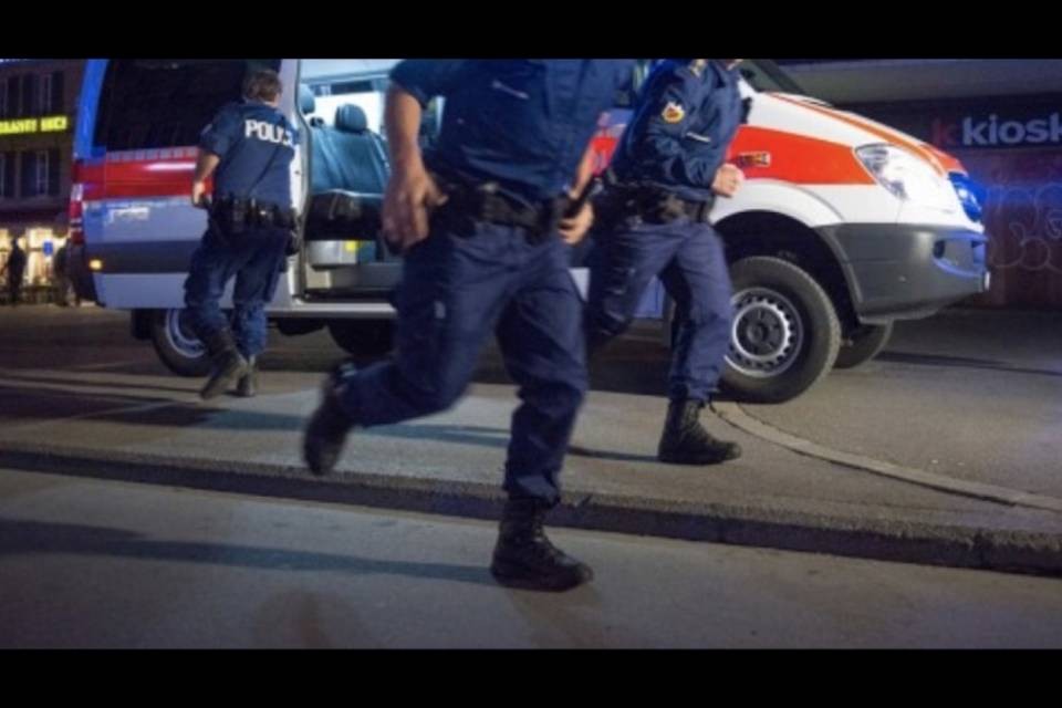 Agenti aggrediti dopo la partita YB-FC Zurigo