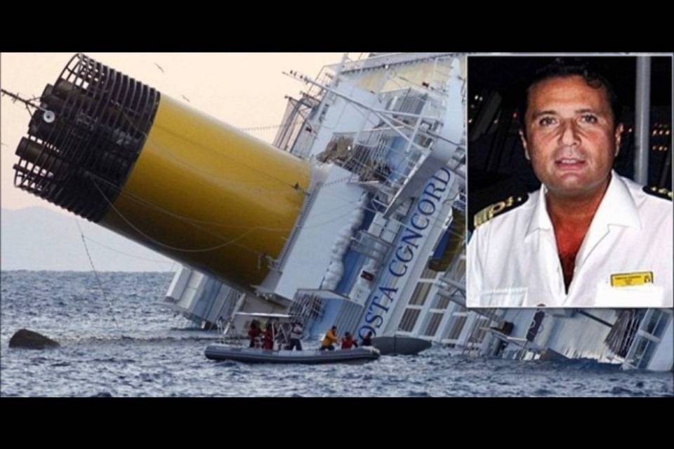 Schettino andrà in carcere per 16 anni