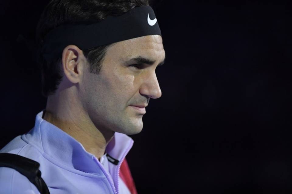Federer operato, salta tutti i tornei fino al Roland Garros