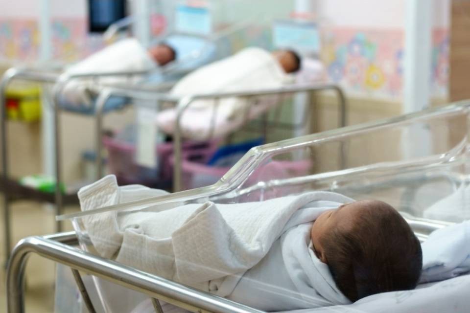 La mortalità infantile in costante diminuzione