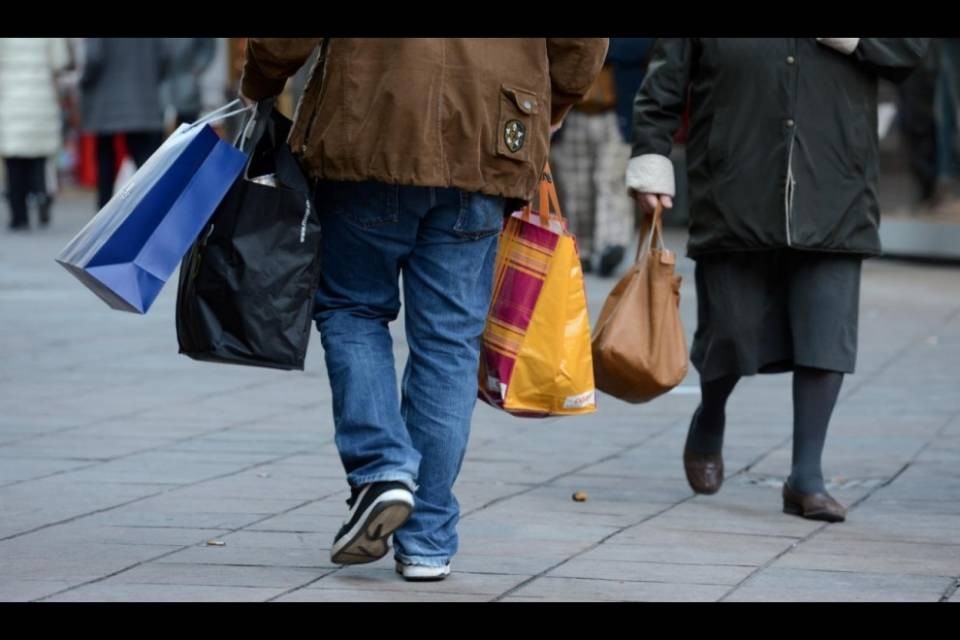 Turismo degli acquisti, è boom dal Ticino