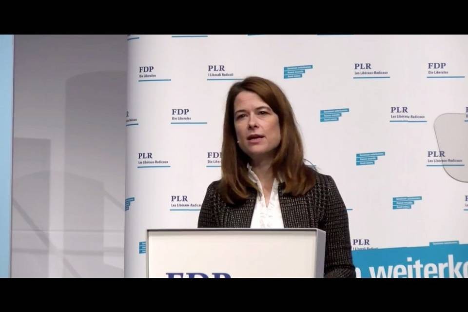 Il PLR cambia idea sulla politica climatica