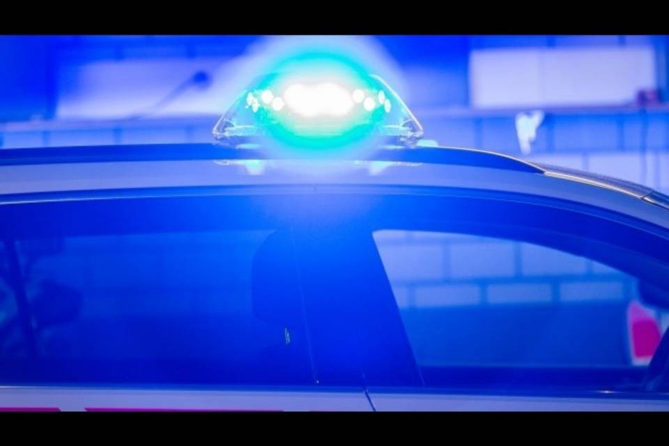 23enne ritrovato gravemente ferito per strada