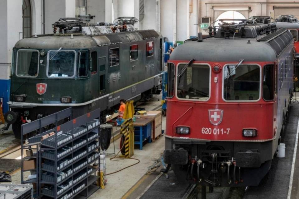 Amianto alle Officine, "Nessun rischio"