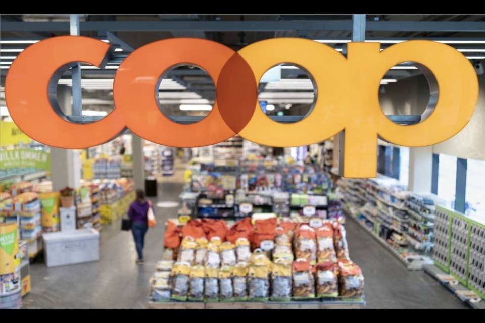 Da Coop si lavora troppo, centinaia di violazioni al mese
