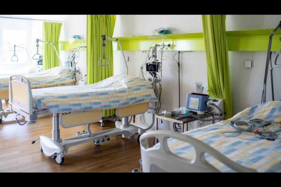 Altri 15 contagi in Ticino, 1 vittima in 24 ore