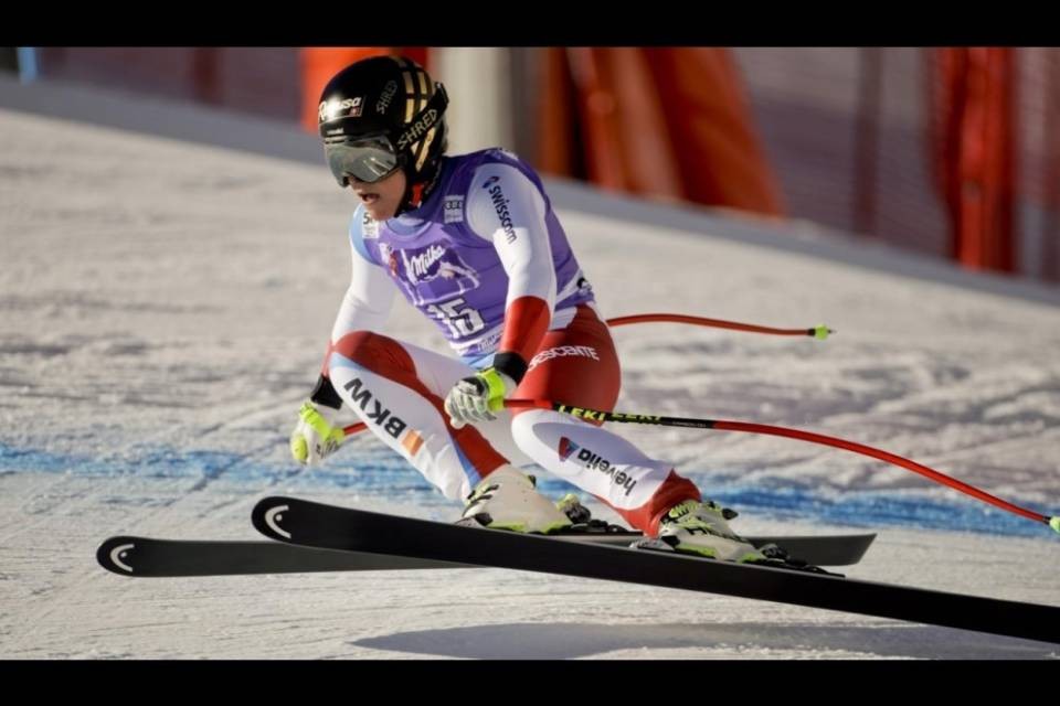 Lara torna alla vittoria in discesa