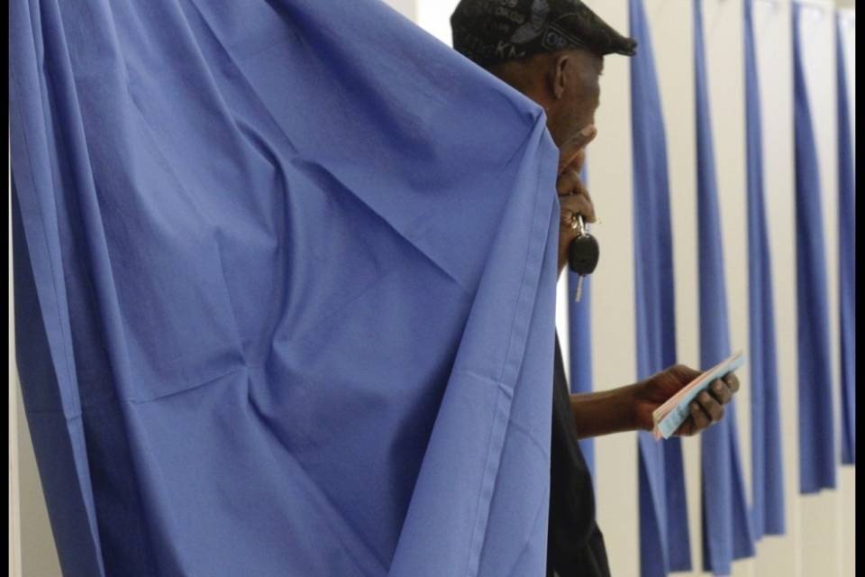 In Svizzera solo pochi stranieri votano