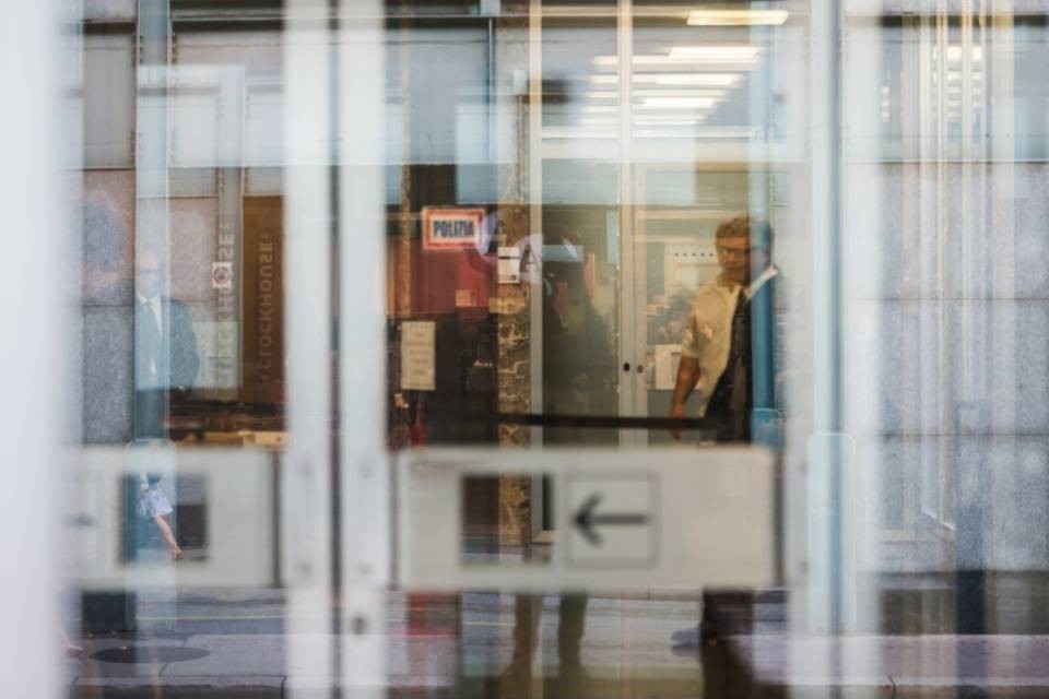 Processo in pausa: l'imputato si sposa!