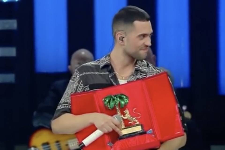 Mahmood batte ogni record: singolo più ascoltato di sempre
