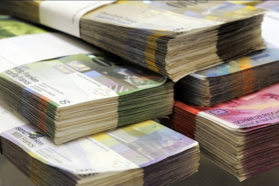 La BNS ritira le vecchie banconote dal 2021