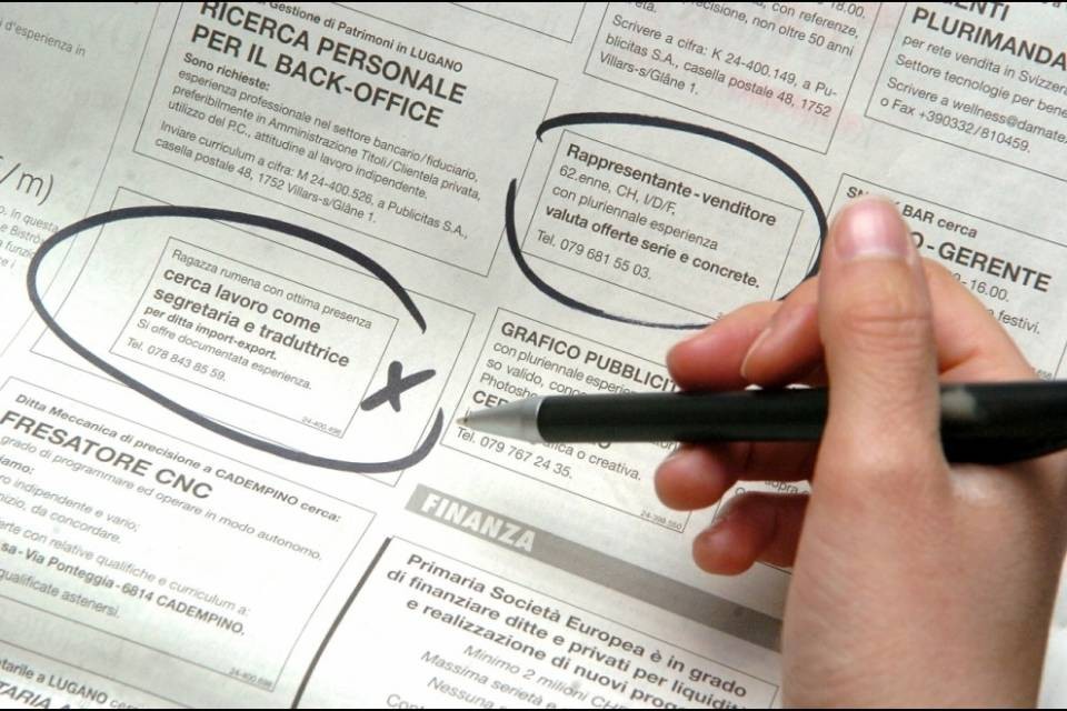 "Vendiamo casa perché in Svizzera non ce la facciamo più"