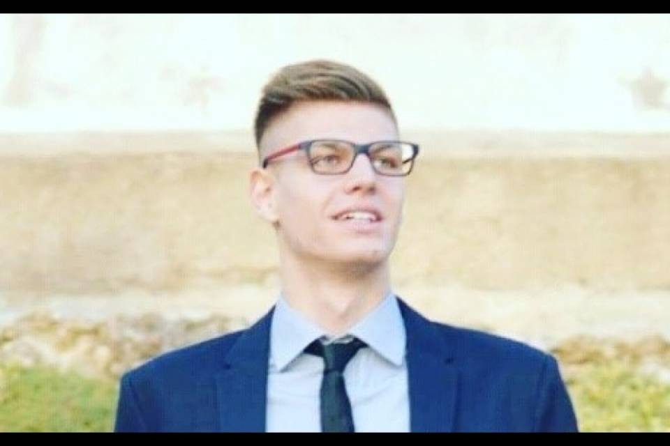 Alessio Allio - Tassa efficace per favorire la condivisione dell'auto