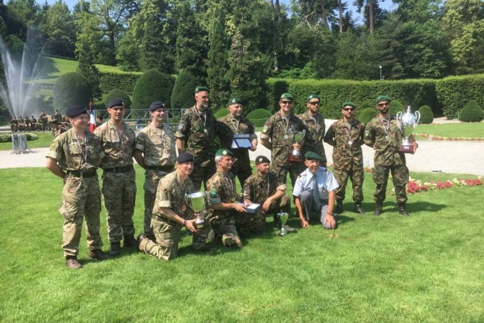 Collaborazione transfrontaliera sul fronte militare