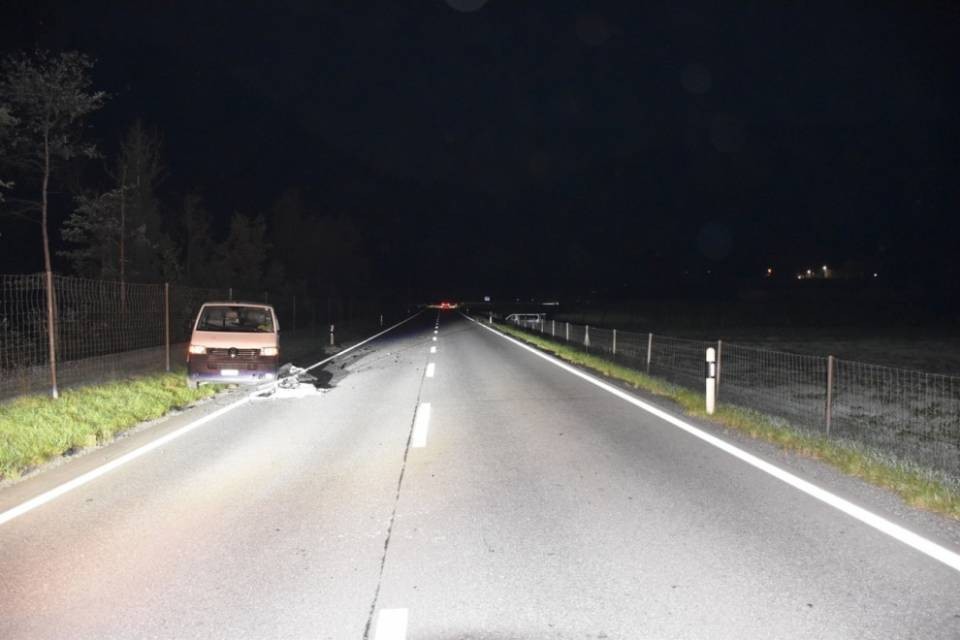 Scontro tra due furgoni a Jenaz: conducenti feriti